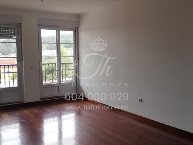 Total Home vende piso Duplex en Cacheiras - Teo